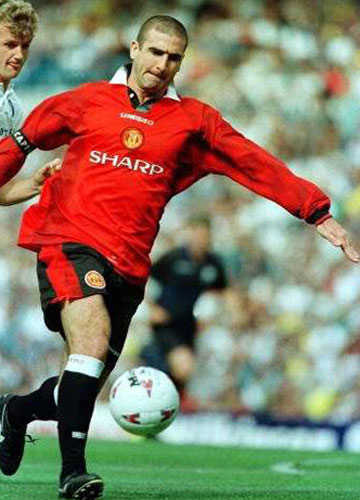 职业足球莫谈感情，你只能看钱，品一品哪些球衣广告最长情