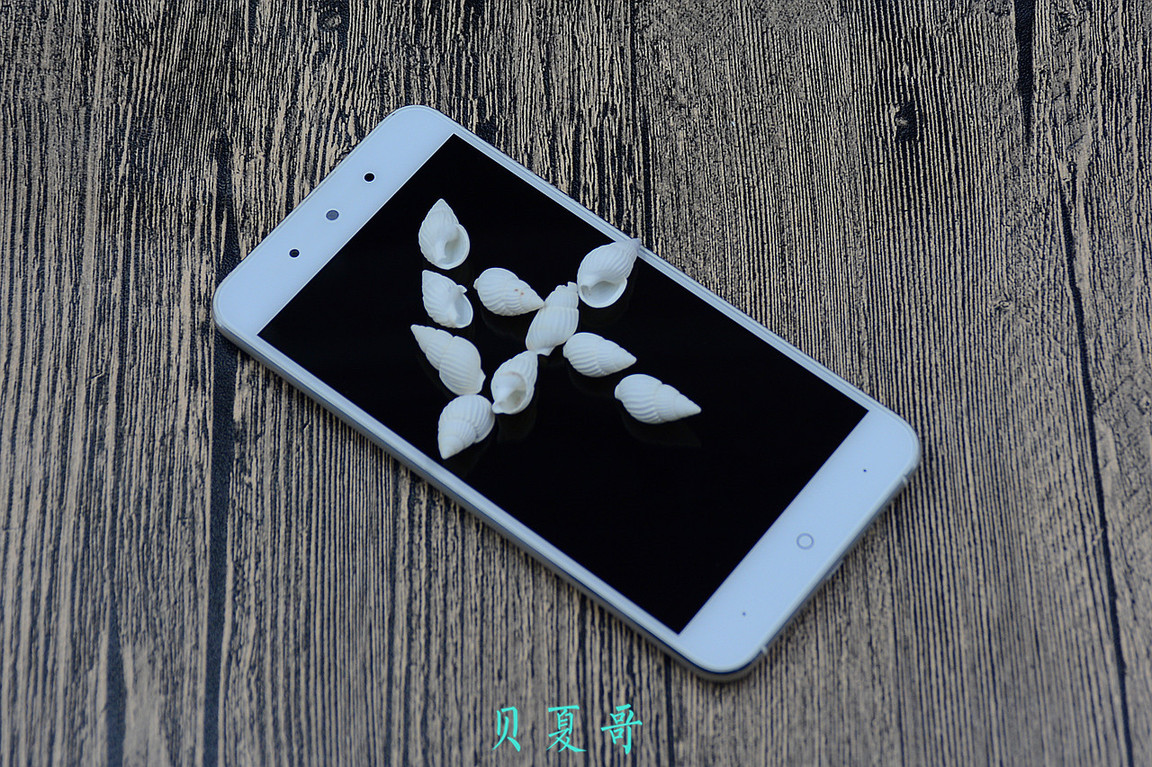 4无忌惮:360手机F4硬件与功耗(视频)