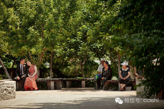 新娘婚礼跟拍照片,婚礼跟拍一般出多少张照片