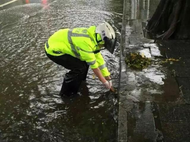 惠州天空出现奇幻景象,广州雨后现海市蜃楼