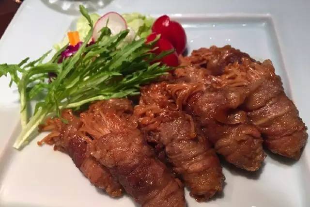 能吃一整天的自助餐,可以吃上一天的自助餐