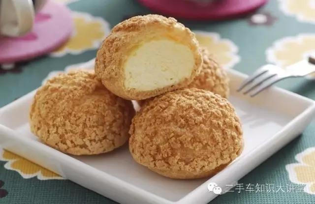 这台二手车换过悬挂、刮过底盘,但把车吊起来后,评估师惊呆了!