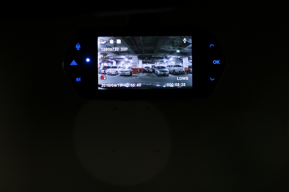 爱国者d68行车记录仪怎么样,爱国者隐藏式行车记录仪测评