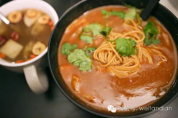 比起宿醉郑州，我更想和你在这些情调居酒屋小酌一杯