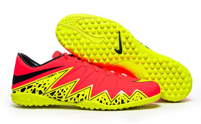 如何让你的女朋友爱上足球的视频,让女朋友彻底爱上足球