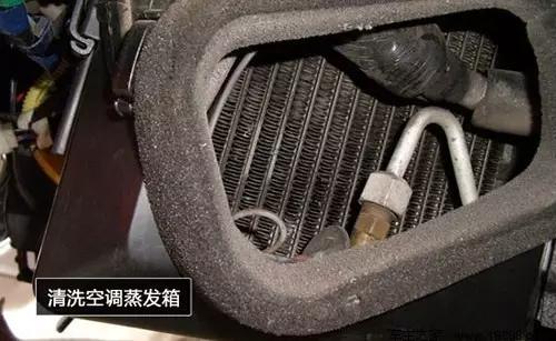 开车突然闻到汽油味,开车时闻到一股焦糊味怎么回事