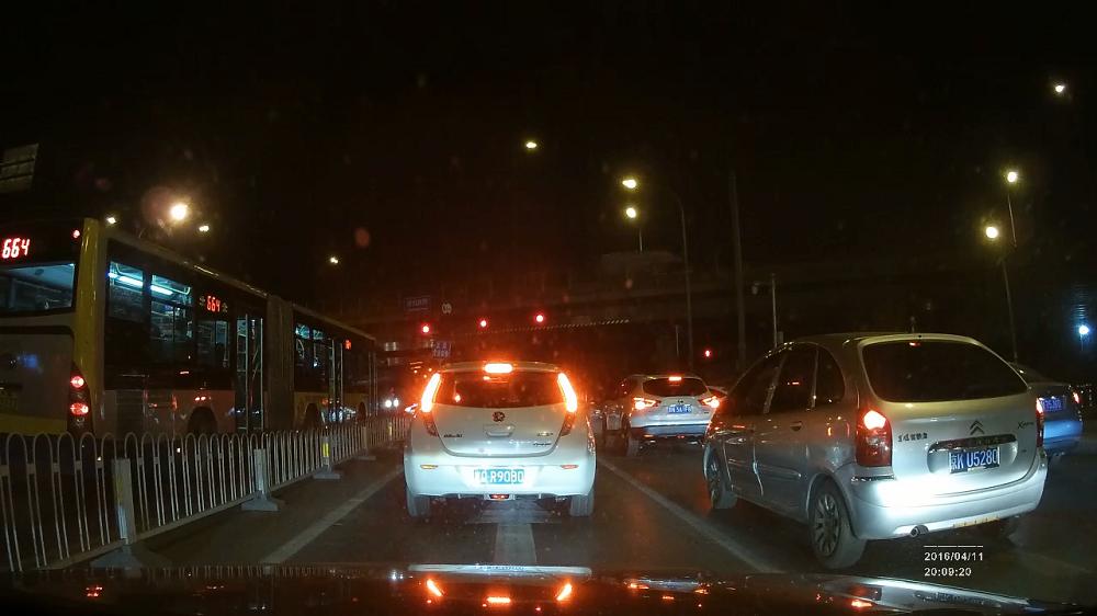 爱国者d68行车记录仪怎么样,爱国者隐藏式行车记录仪测评