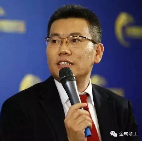 从“刺头”学生到“啥也不管”老总，机床界传奇炼成记！