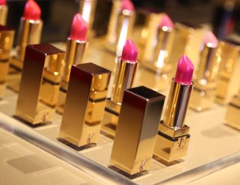 ysl口红为什么这么香,ysl口红和普通的口红