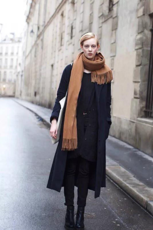 全身黑怎样穿不沉闷,全身黑怎么显高