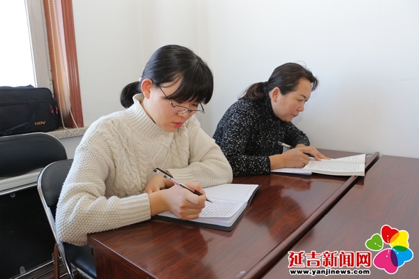 黄炳昊为市环保局机关干部宣讲十九大精神