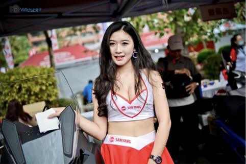 南台车展【SOL/ASTONE/THH】多款彩绘头盔亮相