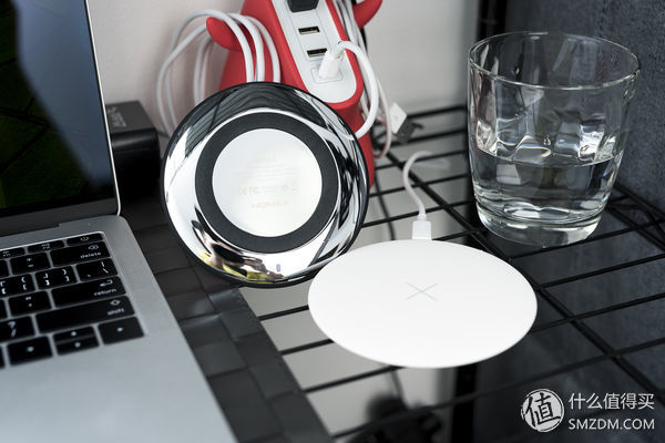 打造高颜值办公桌,打造舒适办公桌