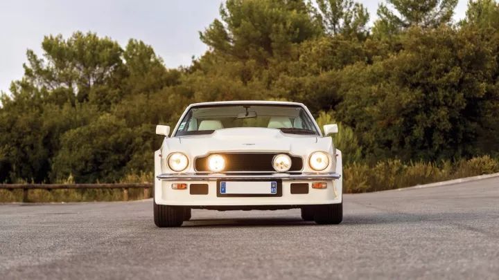 2003年的马丁,阿斯顿马丁为什么没有存在感