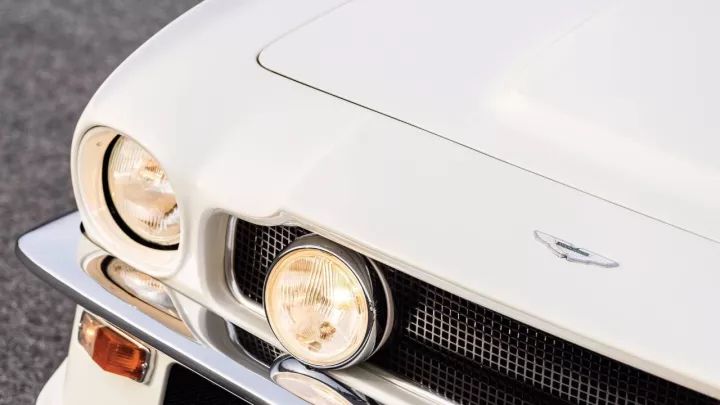 2003年的马丁,阿斯顿马丁为什么没有存在感