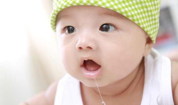 便秘为什么会导致口臭,便秘口臭的原因和治疗方法