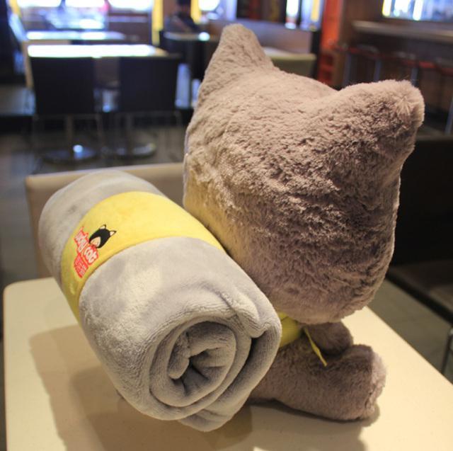 不能撩妹的公仔不是一个好毯子