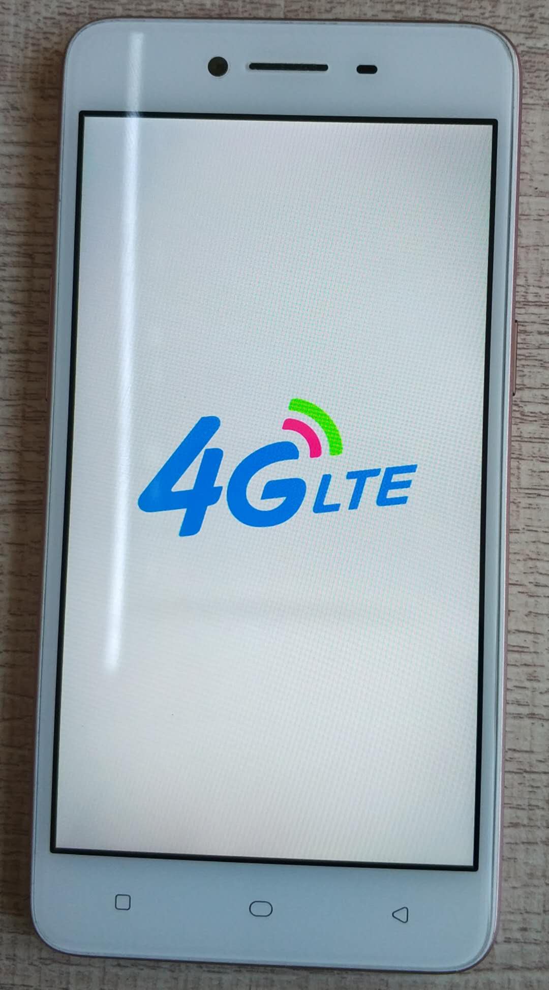 oppofindx2pro进水不开机,oppo手机进水开不了机维修过程