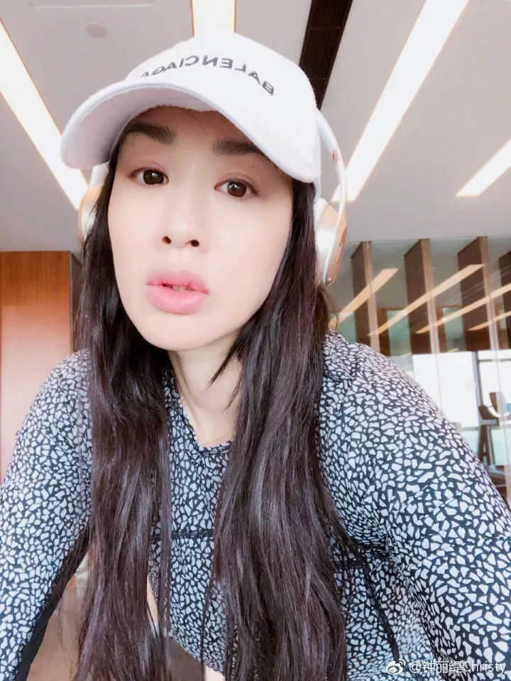 打造小v脸化妆步骤,打造小v脸手法完整视频