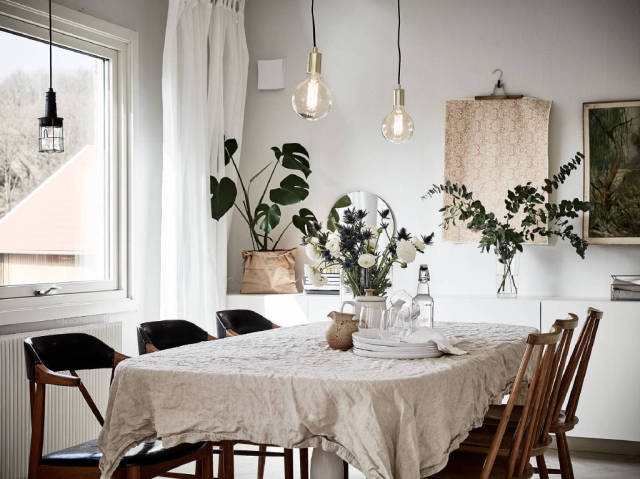 收藏陶瓷花瓶,实用插花技巧书籍推荐