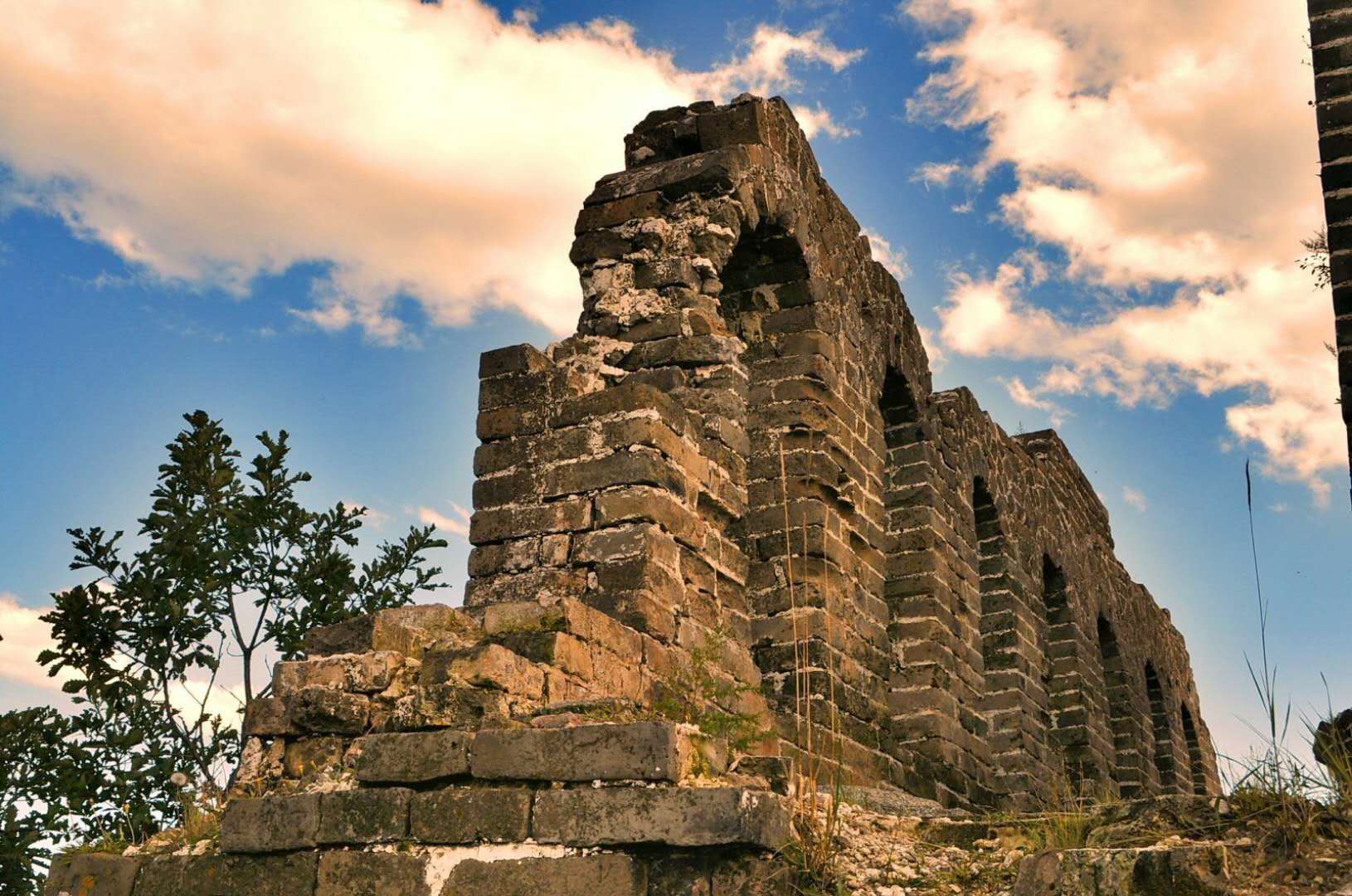 万里长城九眼楼,万里长城第一楼九眼楼