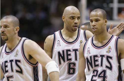 继续侃三双-得分篮板助攻，单一的战术体系下造就的数据