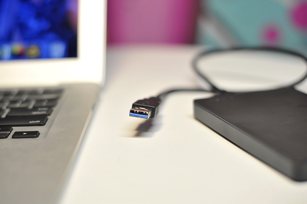 高容量存储移动硬盘,高容量移动智能硬盘