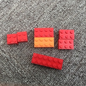 圣诞节乐高大颗粒搭建,如何用乐高拼出圣诞节的礼物盒