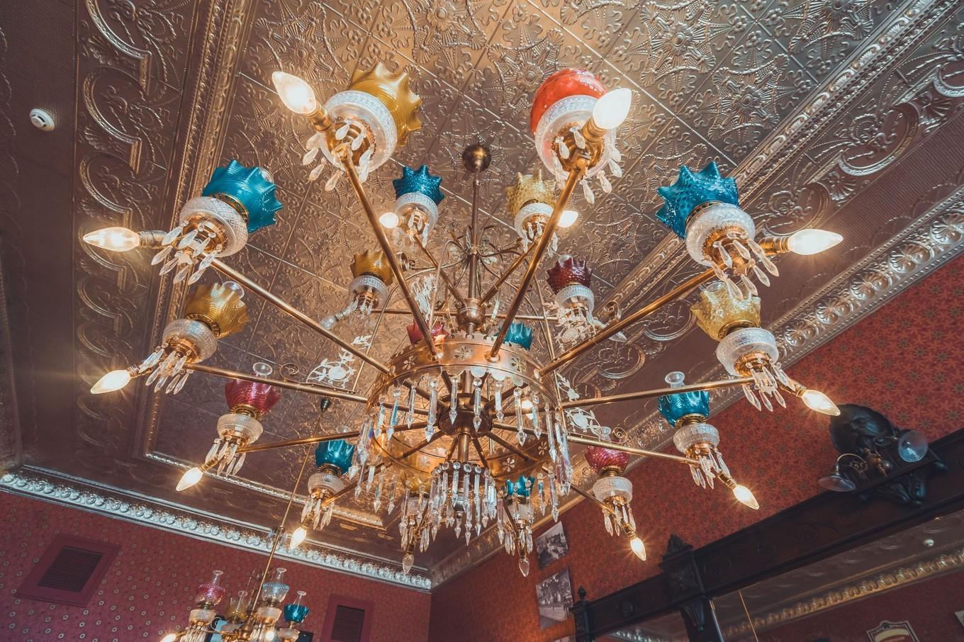 鍐呭崕杈惧窞鑻辨枃姝屾洸,鍐呭崕杈惧窞鐨勬瓕