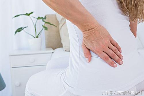 男子输液后10分钟莫名死亡,国民的“输液之路”究竟何时是个头?