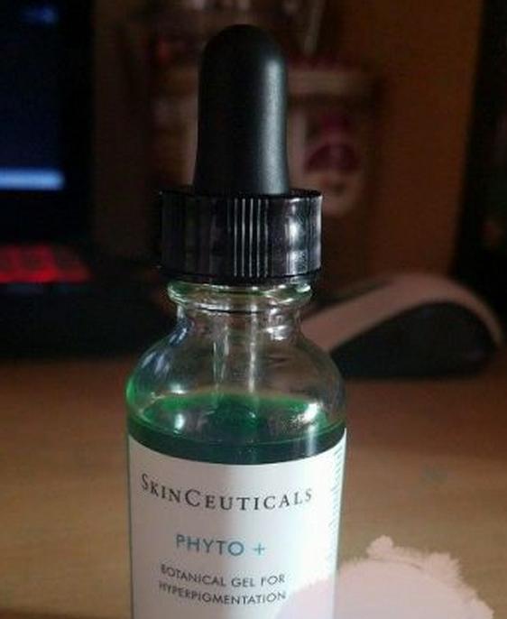 混油敏痘肌用什么护肤品,痘印痘坑最佳解决方案