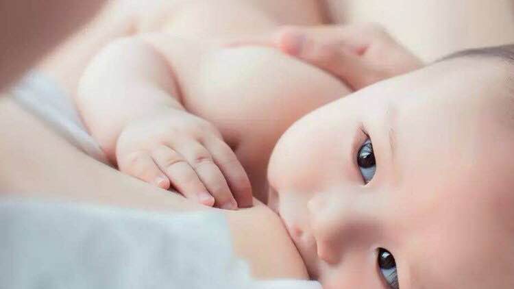 婴幼儿喂养和指南,婴幼儿喂养分为哪几个阶段