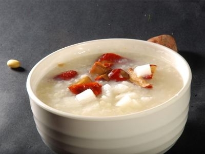 小孩得了胃发炎吃什么好得快,儿童急性肠胃炎胃穿孔的症状