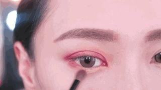 每个女人天生就是漂亮,有些人天生就是影后