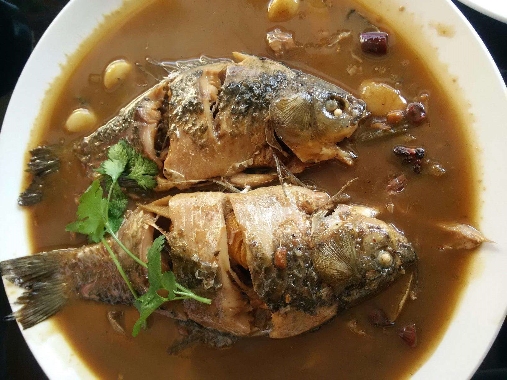 怎么炖鱼好吃又好喝,怎么炖鱼好吃的正确方法