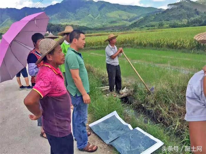土地征收按测量面积还是确权面积,土地确权测量错地方怎么办