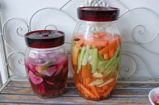 腌泡菜的家常做法窍门是什么,腌泡菜又脆又好吃的做法视频