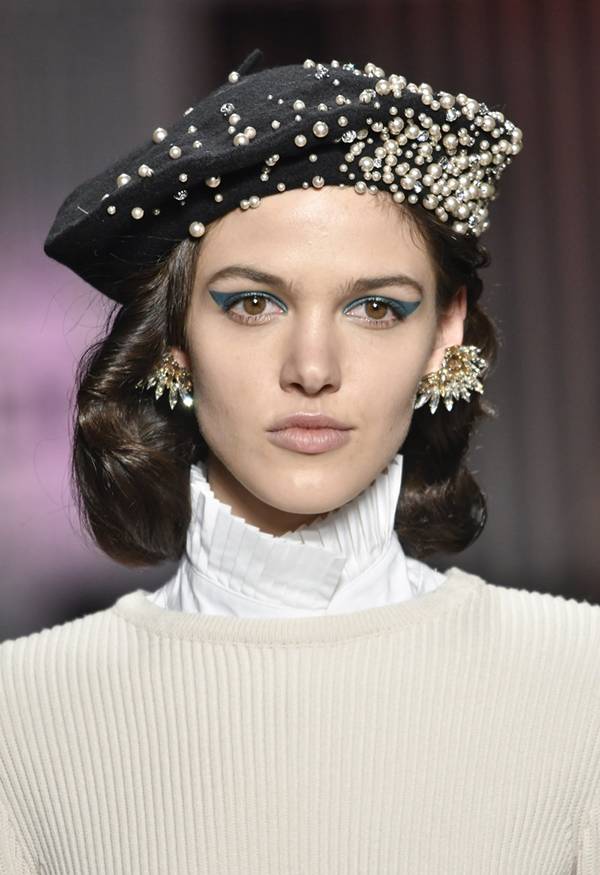 美到犯规｜有了这些花样玩法谁还要正经地戴珍珠？