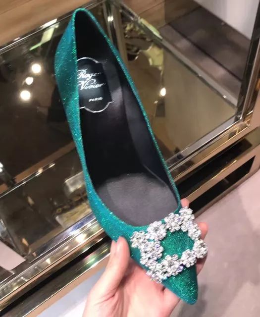 干货｜欧洲最大折扣季开始了，伦敦巴黎米兰VIP折扣现场报道！