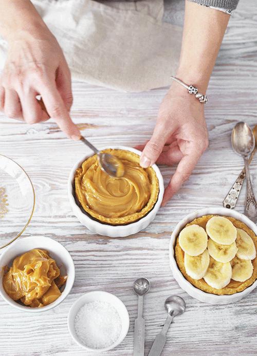 时髦潮女孩冬季穿搭攻略 (圣诞色彩搭配什么衣服)
