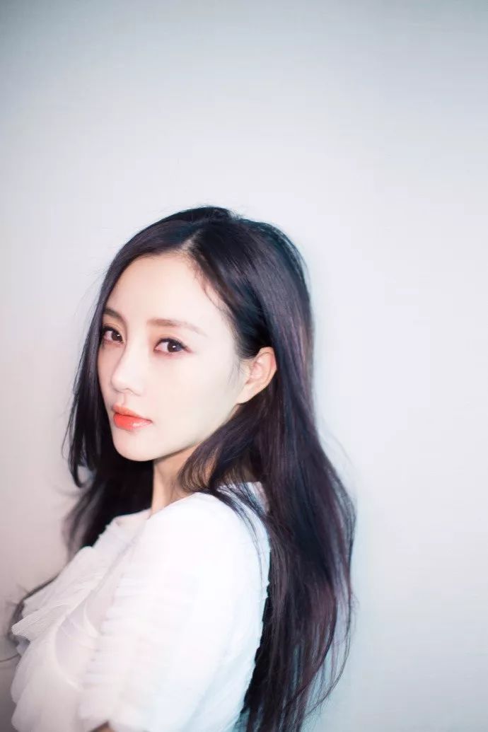 长短发适合的发型,适合发量较少的披肩发的发型