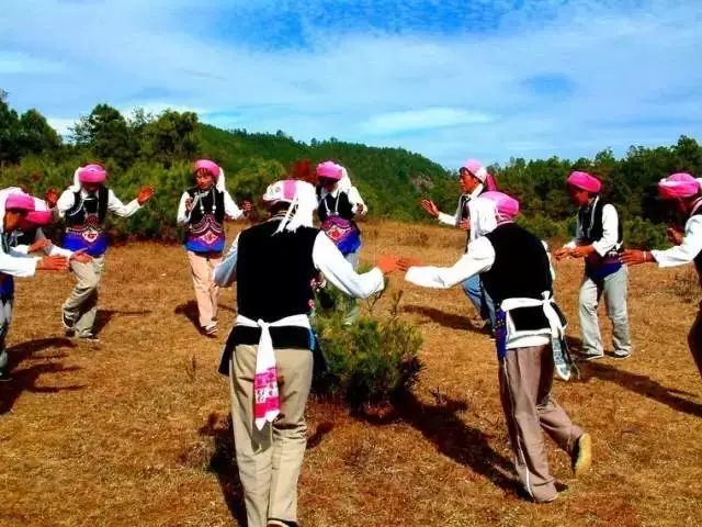 民俗的舞蹈,民俗文化易学