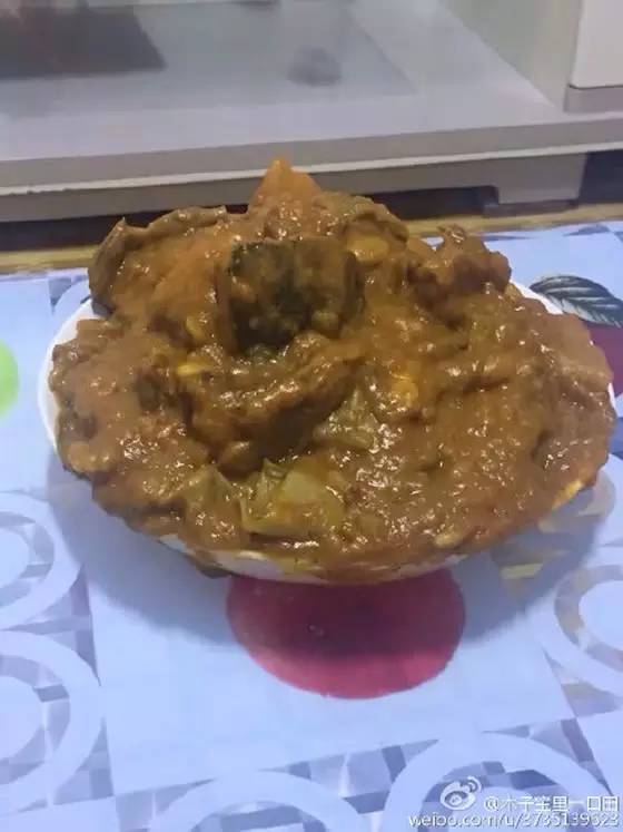 爆笑！天津网友晒图爆料女友把鱼炸成“鸟”，鱼临死前表示“鬼知道我经历了什么”