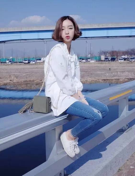 发型减龄改良版,波波头短发发型