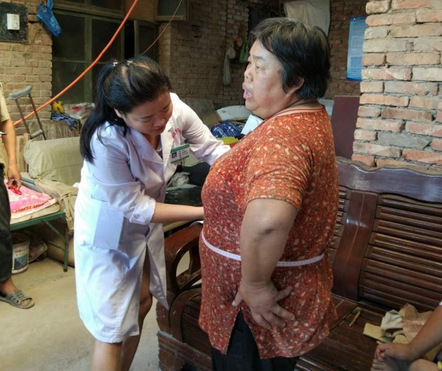 奔跑这一年|看病难?国际港务区开出“健康陆港大药方”