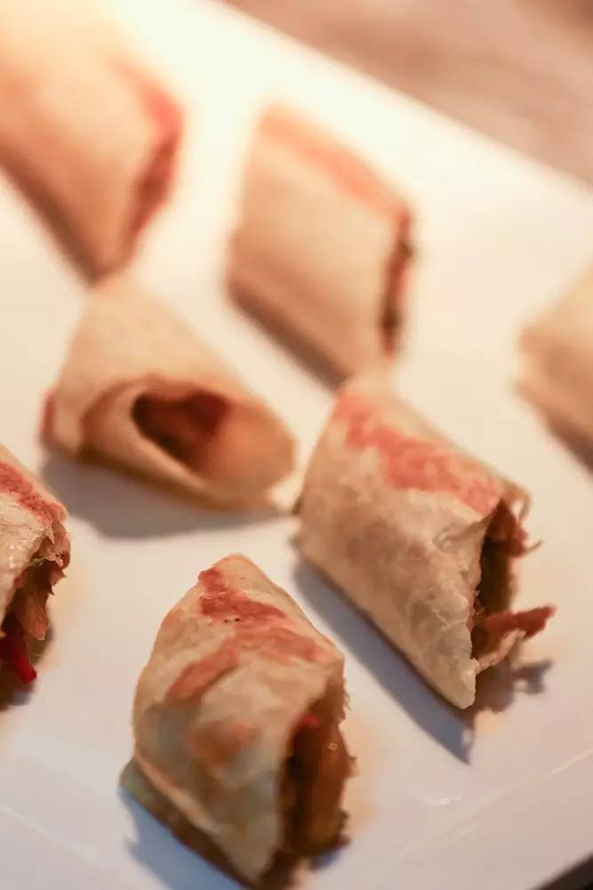 在青岛吃一顿饭多少钱,在青岛吃一顿海鲜烧烤多少钱