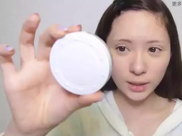 50元买个香奈儿,一万块钱香奈儿能买到啥