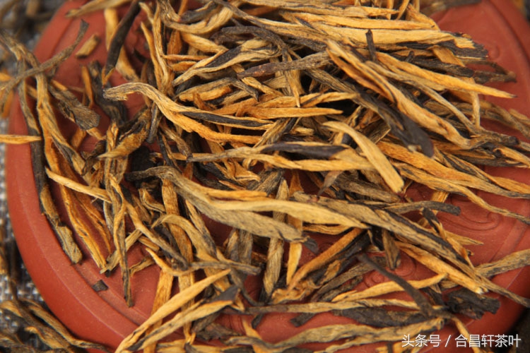 十年以上的滇红茶,来之不易的普洱茶