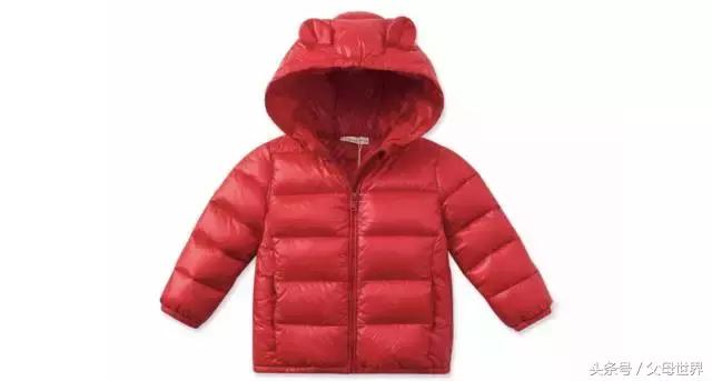 宝宝冬季穿羽绒服,冬天宝宝穿的羽绒服