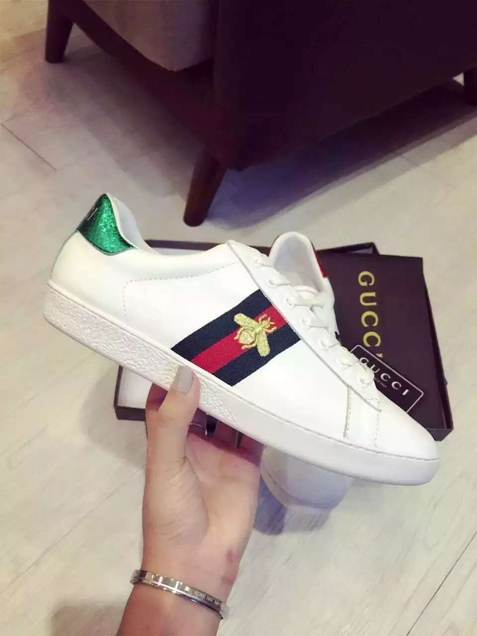 虎头狼头奢侈品衣服,鲨鱼头服装品牌